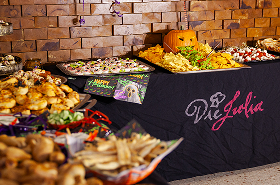 Die Julia, Julia Jakobs, Event, Küche, Eventküche, Restaurant, Clubhaus, Siepental, Essen, Essen-Bergerhausen, Saalvermietung, Bild von aufwändigem Halloween-Catering