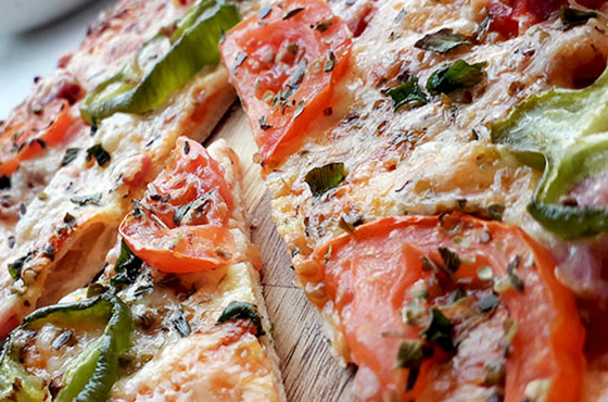 Die Julia, Julia Jakobs, Event, Küche, Eventküche, Restaurant, Clubhaus, Siepental, Essen, Essen-Bergerhausen, Impressionen, Bild von einer Pizza