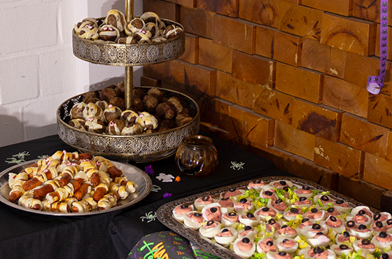 Die Julia, Julia Jakobs, Event, Küche, Eventküche, Restaurant, Clubhaus, Siepental, Essen, Essen-Bergerhausen, Impressionen, Bild von einem kreativen Halloween-Catering